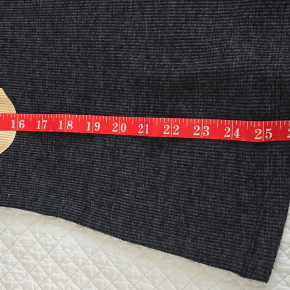 Michael Stars Women's Top - Picture 6 of 10